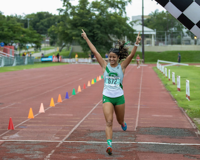 El Recinto Universitario de Mayagüez (RUM), de la Universidad de Puerto Rico (UPR), lanzó una campaña de recaudación de fondos que se destinarán al programa deportivo colegial, con el objetivo de proveer a los atletas los recursos necesarios para continuar sus brillantes ejecutorias, a través de la otorgación de becas, la adquisición de uniformes y equipo, así como el acondicionamiento de las instalaciones, entre otras iniciativas.