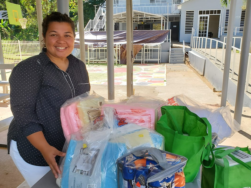 La doctora Thamar Cintrón Marco, egresada del Departamento de Ingeniería Mecánica (INME) del Recinto Universitario de Mayagüez (RUM), cambió su sueño de convertirse en astronauta de la NASA por una labor de ayuda al prójimo con impacto comunitario y social en Puerto Rico. Precisamente, durante su paso por el campus colegial, reafirmó su rumbo y su vocación. De ingeniera graduada, pasó a obtener un doctorado en Psicología y hoy día dirige el Programa Misión Rescate, un centro de rehabilitación y tratamiento por abuso de sustancias y drogas ubicado en el barrio Algarrobos en Mayagüez.