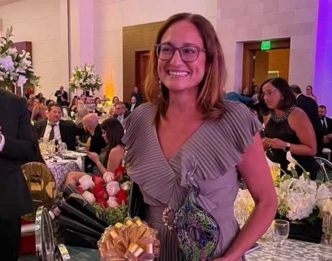 La ingeniera Iliette Marie Frontera Agenjo es egresada del Recinto Universitario de Mayagüez. Suministrada