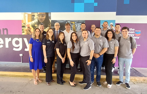 El Colegio de Ingeniería del Recinto Universitario de Mayagüez (RUM) inauguró dos laboratorios que cuentan con instalaciones remodeladas y equipos de vanguardia, esfuerzo que, en gran parte, impulsó el donativo de la empresa energética Chevron, cuya aportación económica en la reciente década, ascendente a cerca de $1 millón, también ha beneficiado al estudiantado.