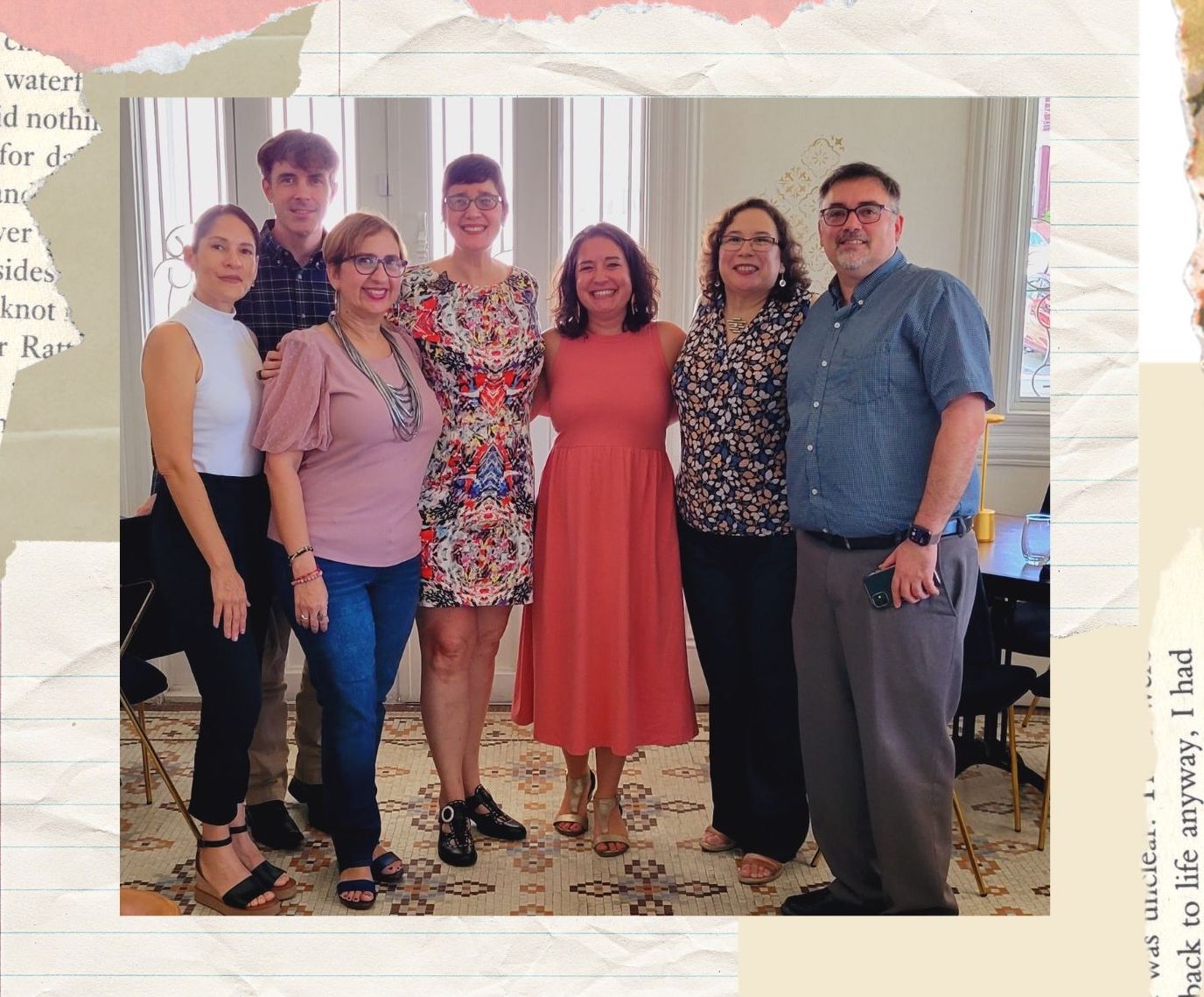 Beige Vintage Paper Collage Page Border – 1 Grupo de investigadores del Recinto Universitario de Mayagüez junto a la representante de la Fundación Mellon.