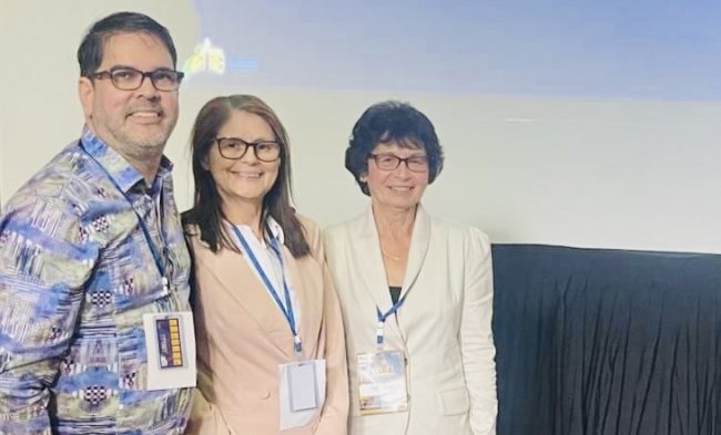 Desde la izquierda, los doctora David González, Luz Gracia y Monserrate Cardoza, catedráticos de ADEM que fueron reconocidos durante la Semana del Contador por el Colegio de CPA. Suministrada Desde la izquierda, los doctora David González, Luz Gracia y Monserrate Cardoza, catedráticos de ADEM que fueron reconocidos durante la Semana del Contador por el Colegio de CPA. Suministrada