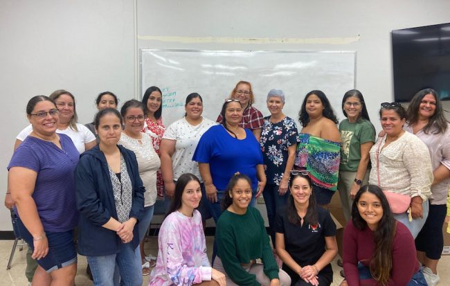 El grupo de agroempresarias tomó una serie de talleres y presentaciones para beneficiar sus iniciativas agrícolas. Foto suministrada El grupo de agroempresarias tomó una serie de talleres y presentaciones para beneficiar sus iniciativas agrícolas. Foto suministrada