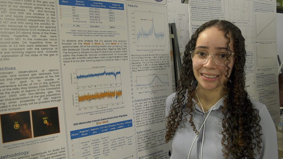 Entre los participantes que mostraron sus investigaciones estuvo Arianna Rodríguez Ortiz, en su quinto año del Departamento de Física. Fotocaptura Prensa RUM