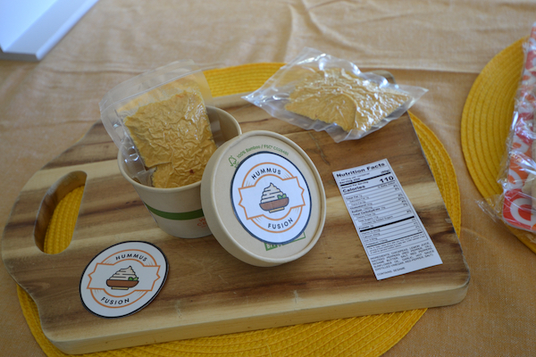 Portadita Foto del hummus deshitratado en su empaque para la competencia de productos nuevos.