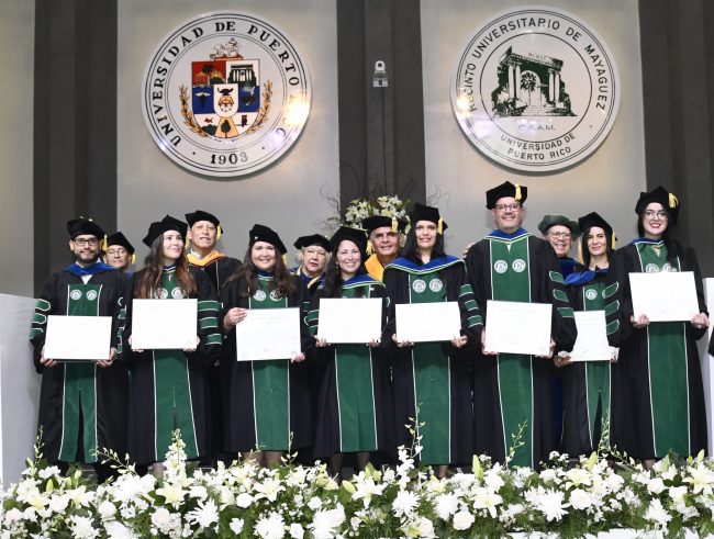 El Recinto Universitario de Mayagüez (RUM) de la Universidad de Puerto Rico (UPR) fue designado como una Institución de Investigación “R2” bajo la Clasificación de Carnegie para Instituciones de Educación Superior, un reconocimiento que resalta su alto nivel de investigación y su producción de graduandos doctorales. Foto archivo Prensa RUM El Recinto Universitario de Mayagüez (RUM) de la Universidad de Puerto Rico (UPR) fue designado como una Institución de Investigación “R2” bajo la Clasificación de Carnegie para Instituciones de Educación Superior, un reconocimiento que resalta su alto nivel de investigación y su producción de graduandos doctorales. Foto archivo Prensa RUM