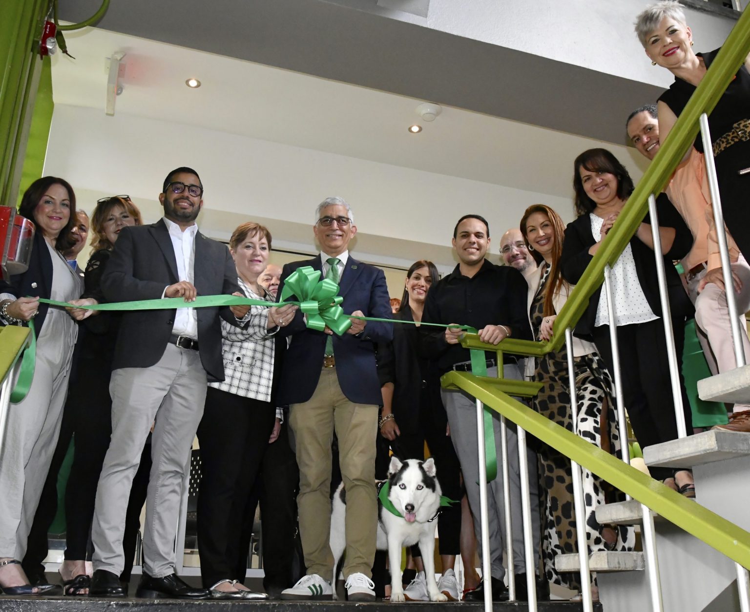 El Departamento de Consejería y Servicios Psicológicos (DCSP), adscrito al Decanato de Estudiantes del Recinto Universitario de Mayagüez (RUM), inauguró sus remodeladas instalaciones en el quinto piso del Centro de Estudiantes, lo que permitió consolidación en un solo lugar de todos sus servicios de apoyo estudiantil.  Foto Carlos Díaz/Prensa RUM