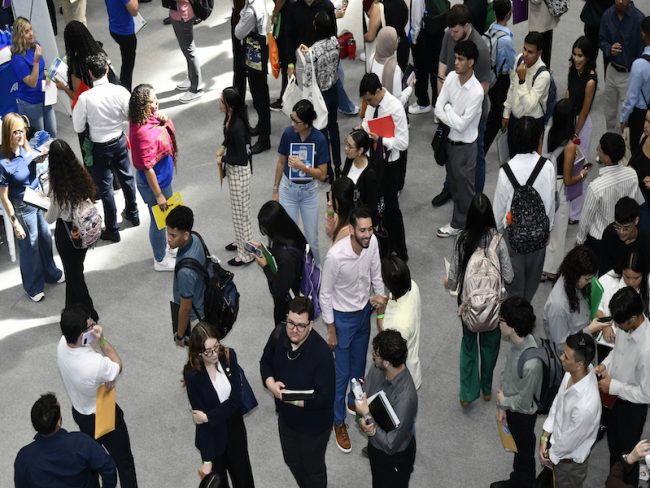Al evento educativo asistió a más de 1,300 estudiantes. Foto Carlos Díaz/Prensa RUM