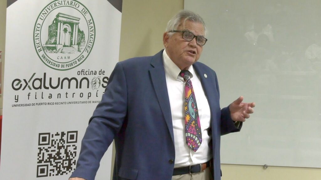 El doctor Fernando Colón Osorio, presidente de la Fundación Ceiba, visitó el Recinto Universitario de Mayagüez (RUM) para ofrecer una charla sobre el impacto de las tecnologías disruptivas, los cambios abruptos en el desarrollo global y el rol de la investigación académica en la creación de riqueza y empresas líderes a nivel mundial.