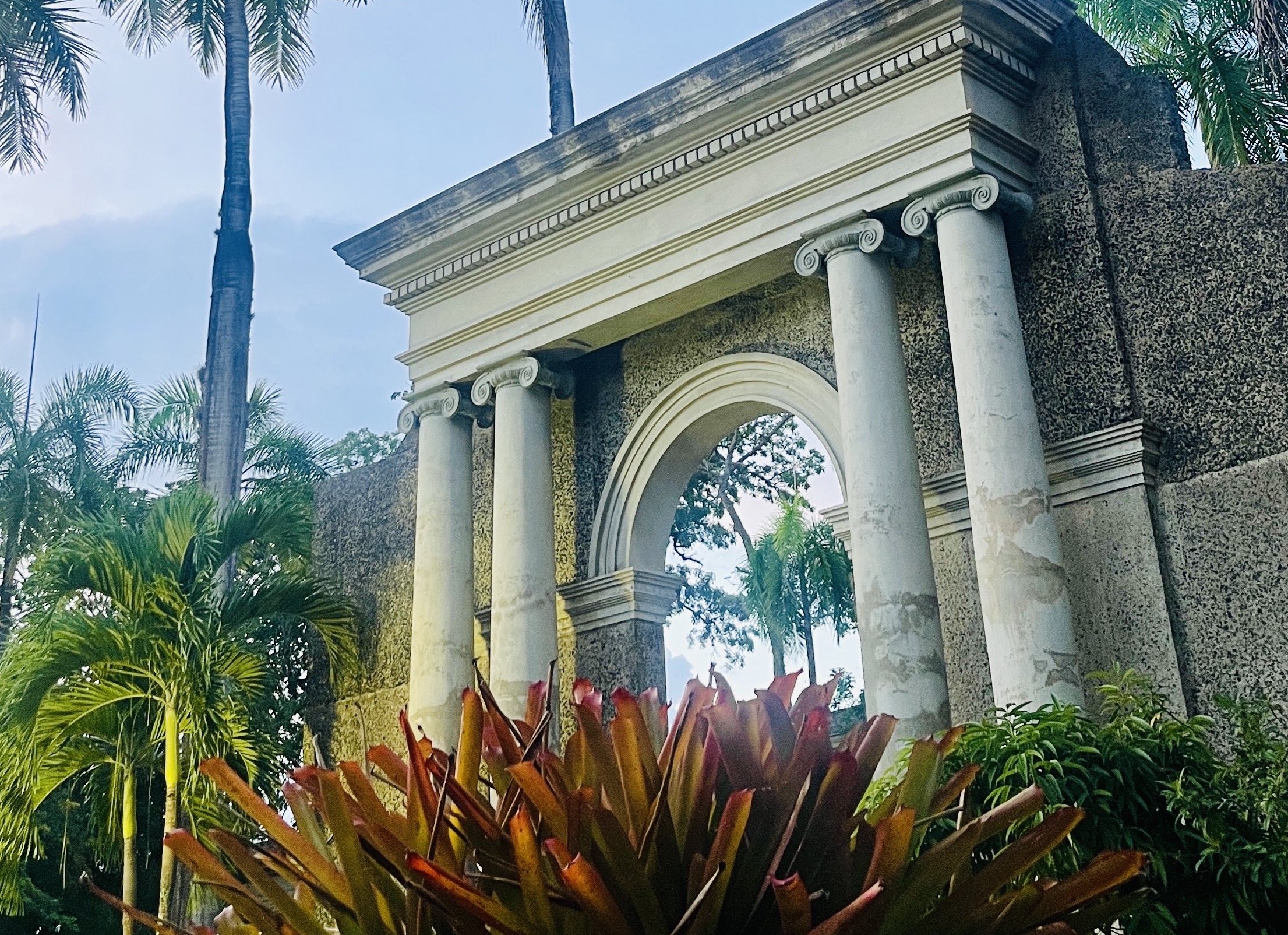 Desde su fundación en 1911, el RUM ha graduado a 96,416 estudiantes, de los cuales 53,613 son hombres y 42,803 mujeres. Foto Mariam Ludim/Prensa RUM