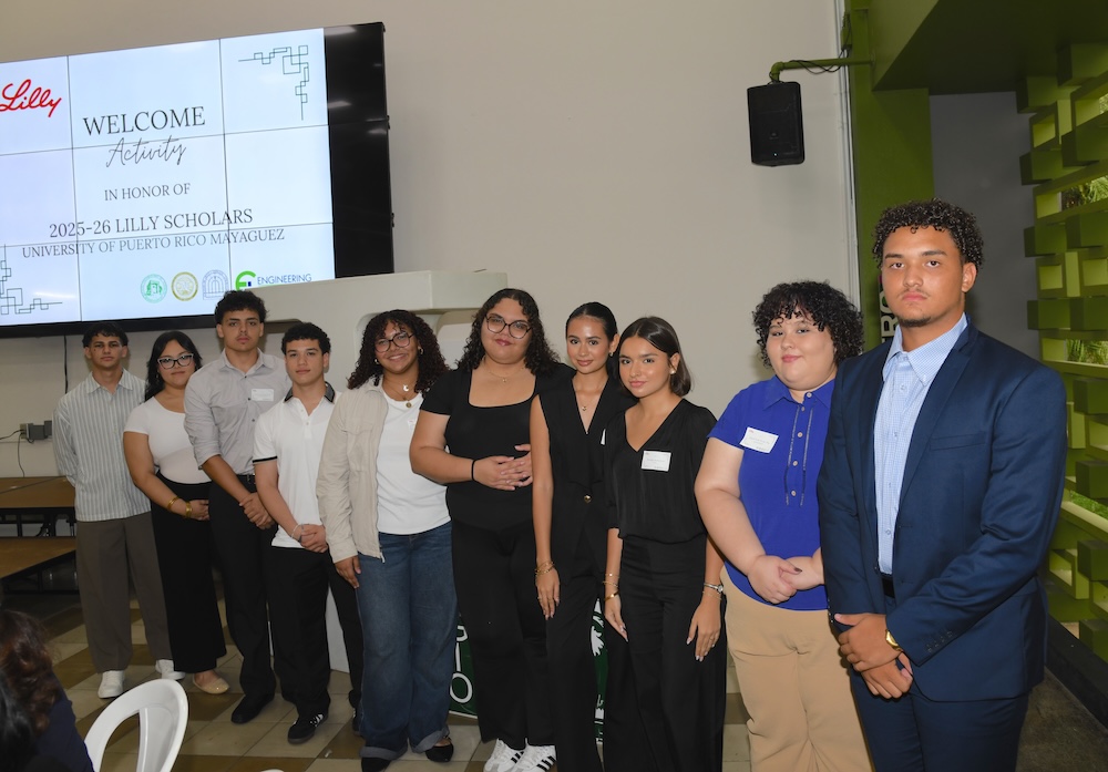 El Recinto Universitario de Mayagüez (RUM) realizó la segunda entrega del programa de becas Lilly, correspondiente al año académico 2025–2026. Foto Carlos Díaz/Prensa RUM