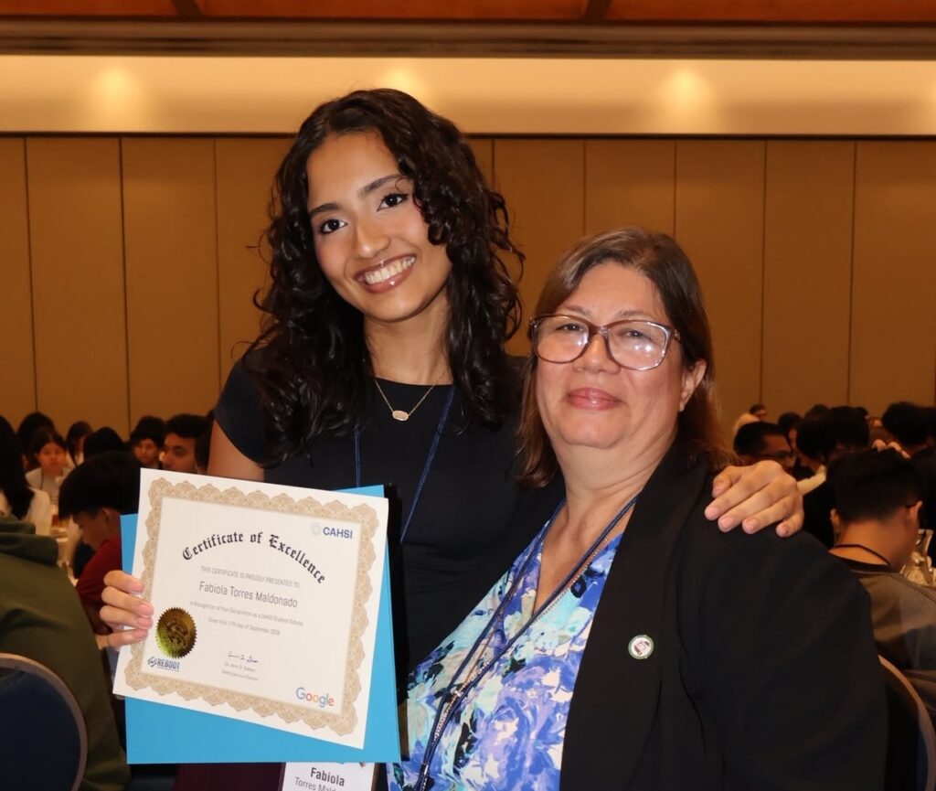 La estudiante Fabiola Z. Torres Maldonado, quien estudia Ingeniería de Software en el RUM, fue seleccionada como CAHSI Student Scholar. Foto suministrada