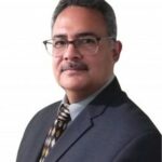 Foto-Dr.-Edgar-Soto-rev-220x220
